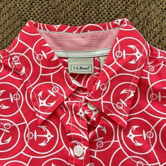 L.L. Bean Woman’s Button Shirt with Anchors Size XS - Picture 5 of 7